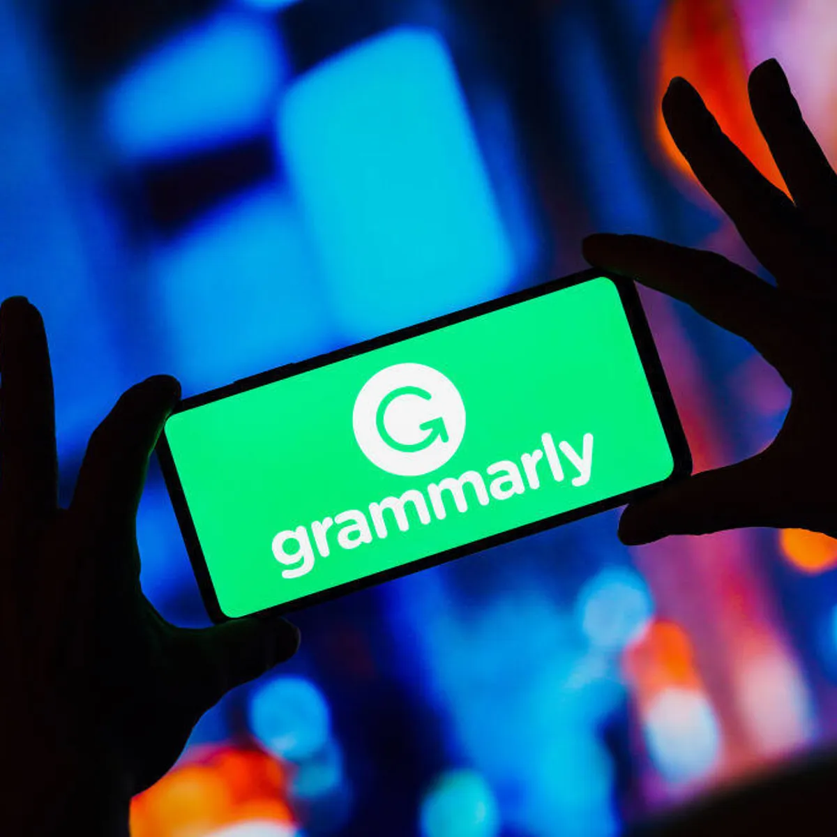grammarly-ai-gettyimages-1247853785